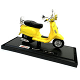 1:18 Diecast Vespa LXV 2013 Yellow